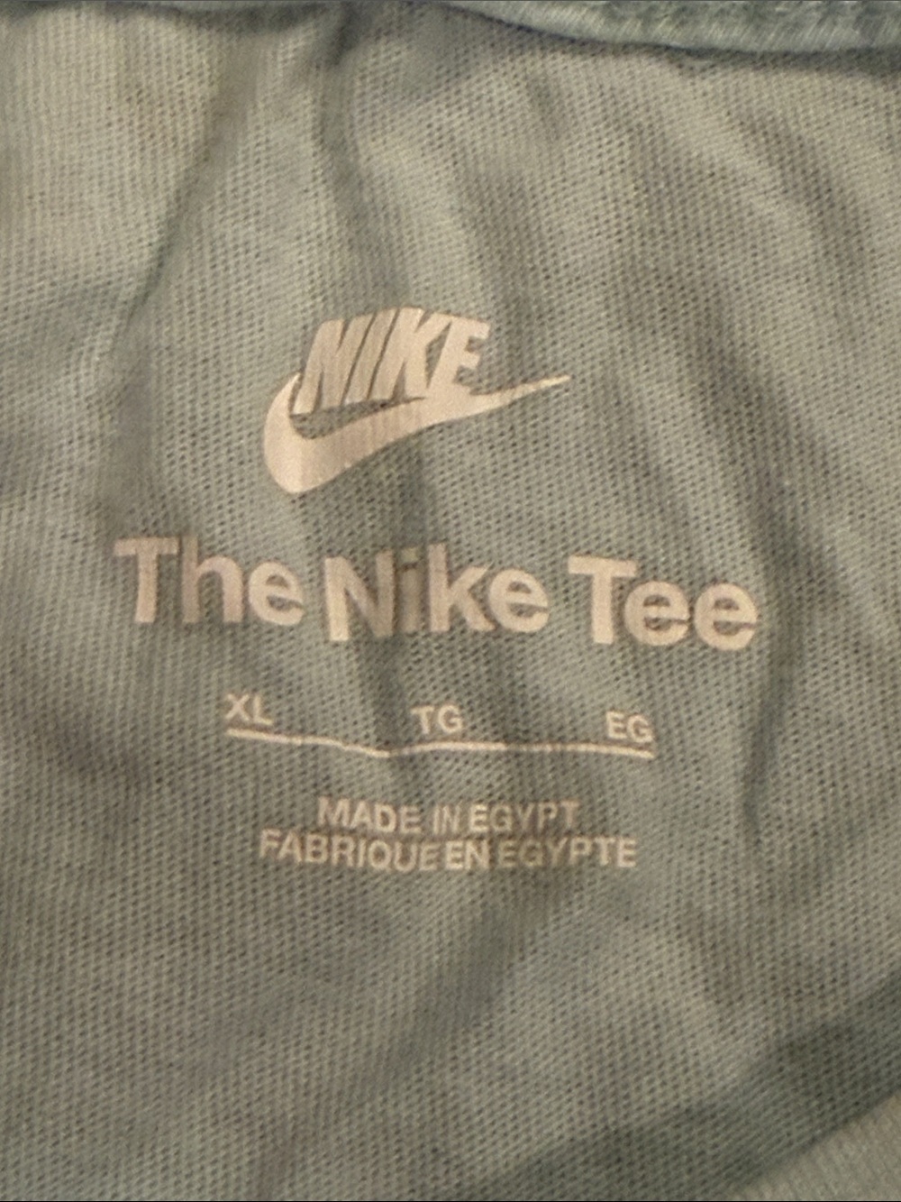 Youth boys size XL Nike Light Blue Short Sleeve Tee with White Logo - Picture 2 of 8